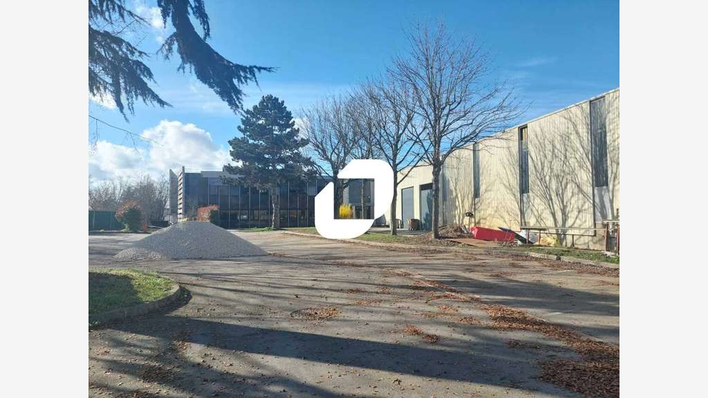 A louer Local d'activité 3000m² Plaisir