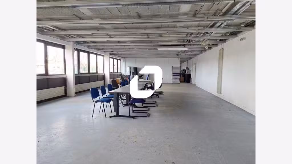 A louer Local d'activité 3000m² Plaisir