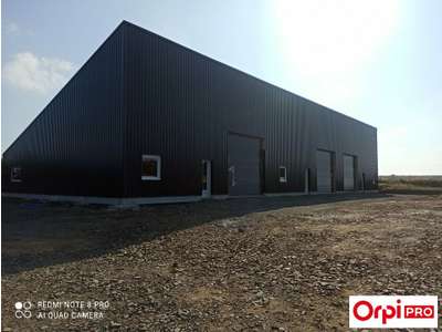 Location Locaux d'activités - Entrepôts à Plélo