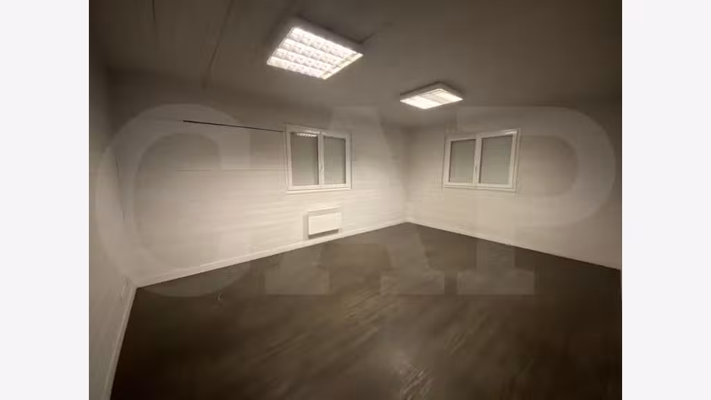 A louer local d’activité bureaux de 550m² à Plérin