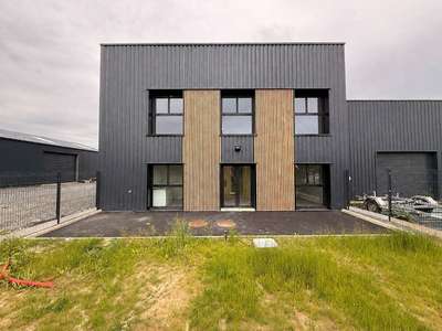 Local d'activité Pleudaniel 320 m2