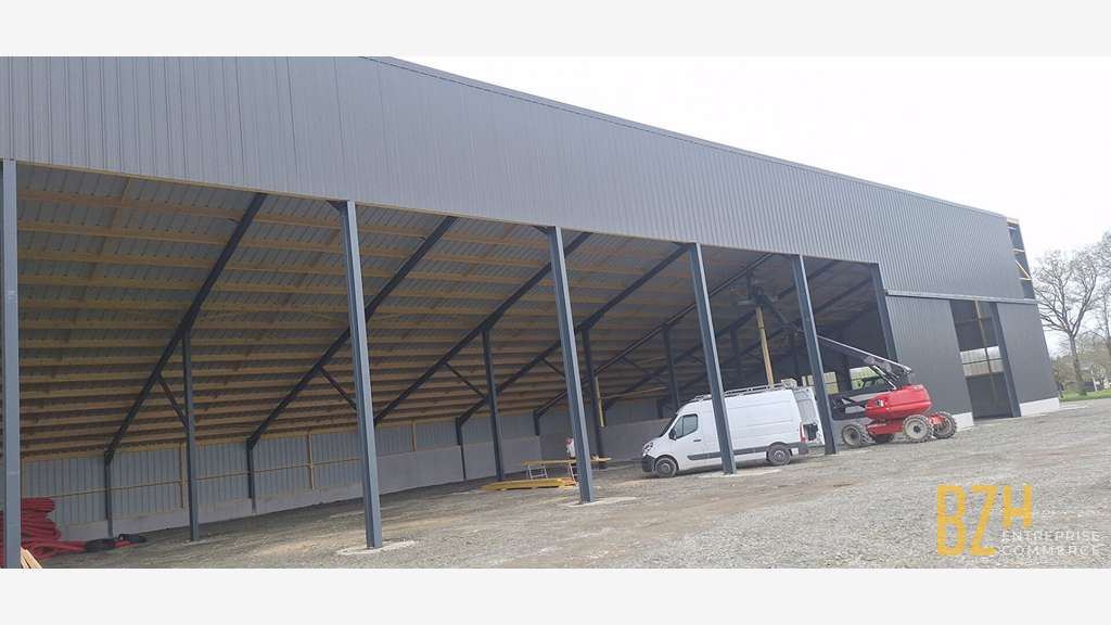 Location local de stockage 430m² à Ploërmel