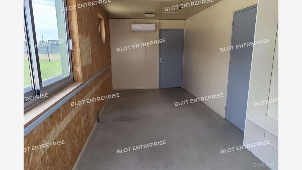 A louer local d'activités 110m² à Plouër-sur-Rance