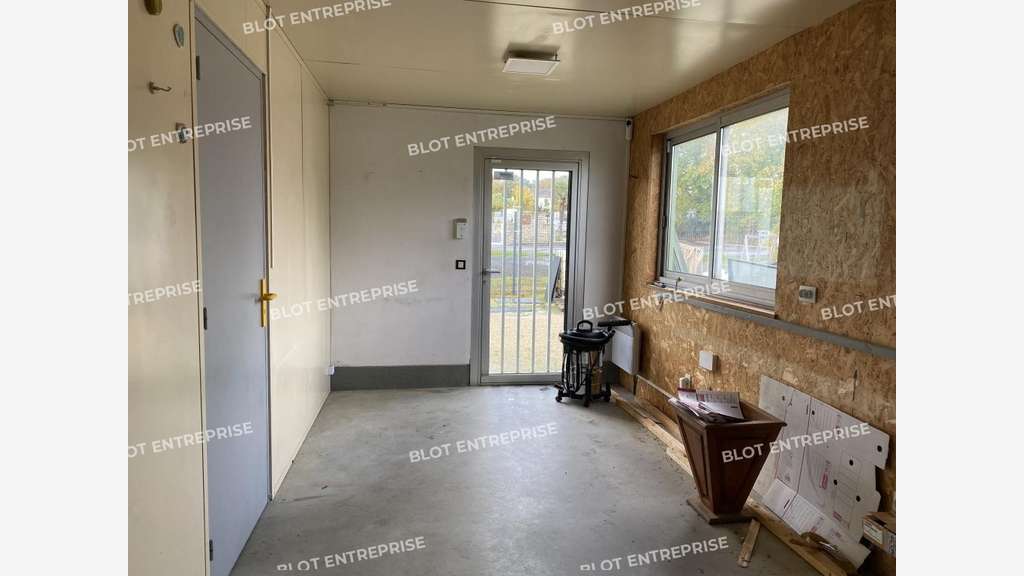 A louer local d'activités 110m² à Plouër-sur-Rance