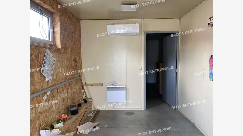 A louer local d'activités 110m² à Plouër-sur-Rance