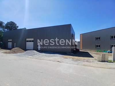 Location Locaux d'activités - Entrepôts à Plougoumelen