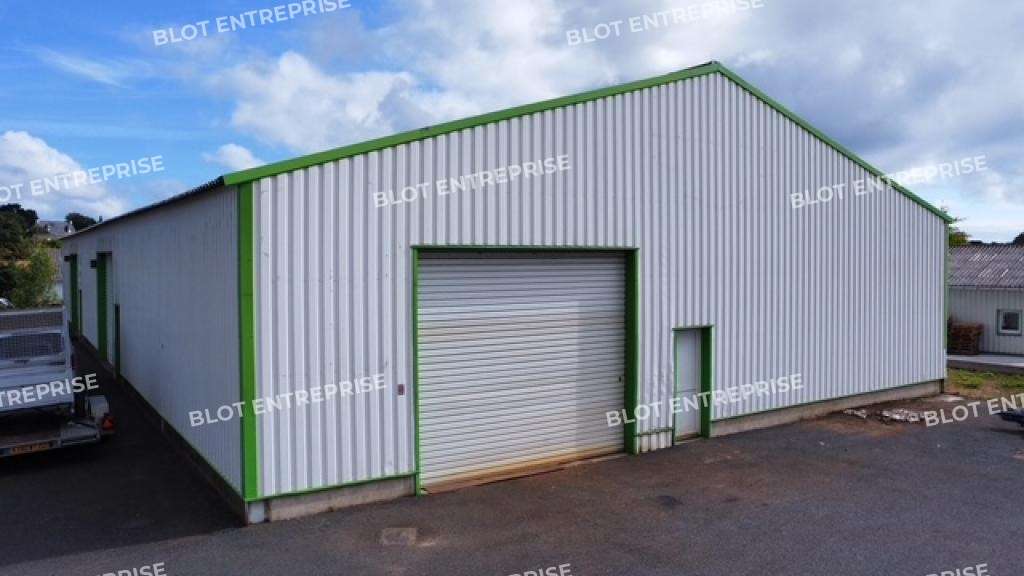 À LOCATION - LOCAL D'ACTIVITES 200 M² - PLOUHA