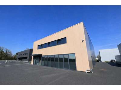 Location Locaux d'activités - Entrepôts à Pluguffan