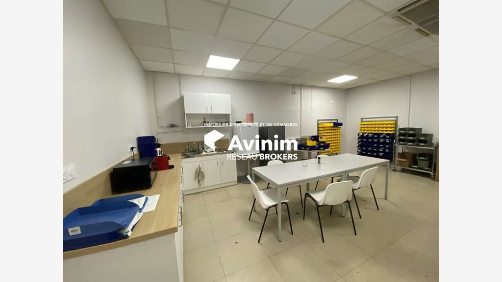 Bail 244m² à reprendre Eybens