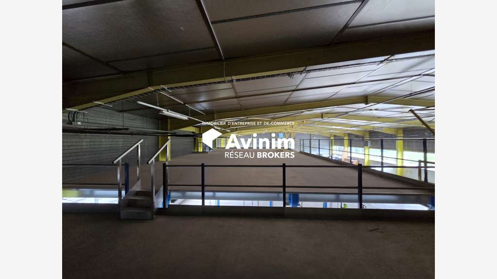 À LOUER – LOCAL D’ACTIVITÉ DE 1 837 M² – POISY