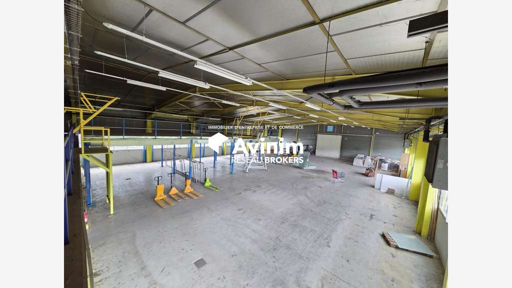 À LOUER – LOCAL D’ACTIVITÉ DE 1 837 M² – POISY