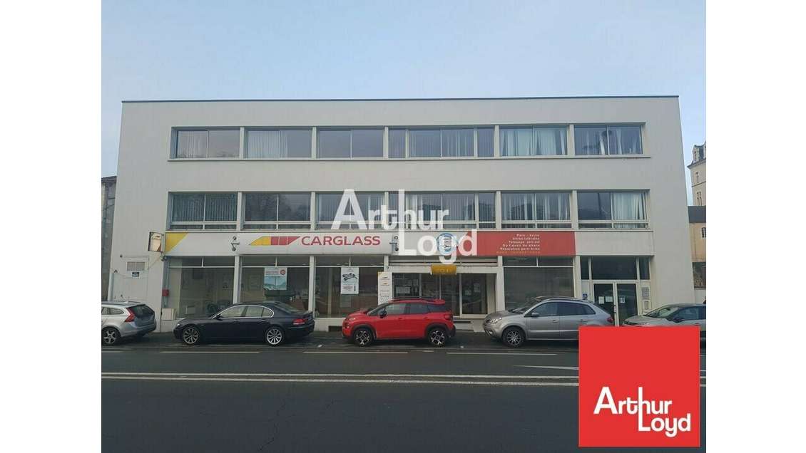 Local activité 385m² à louer boulevard de Poitiers