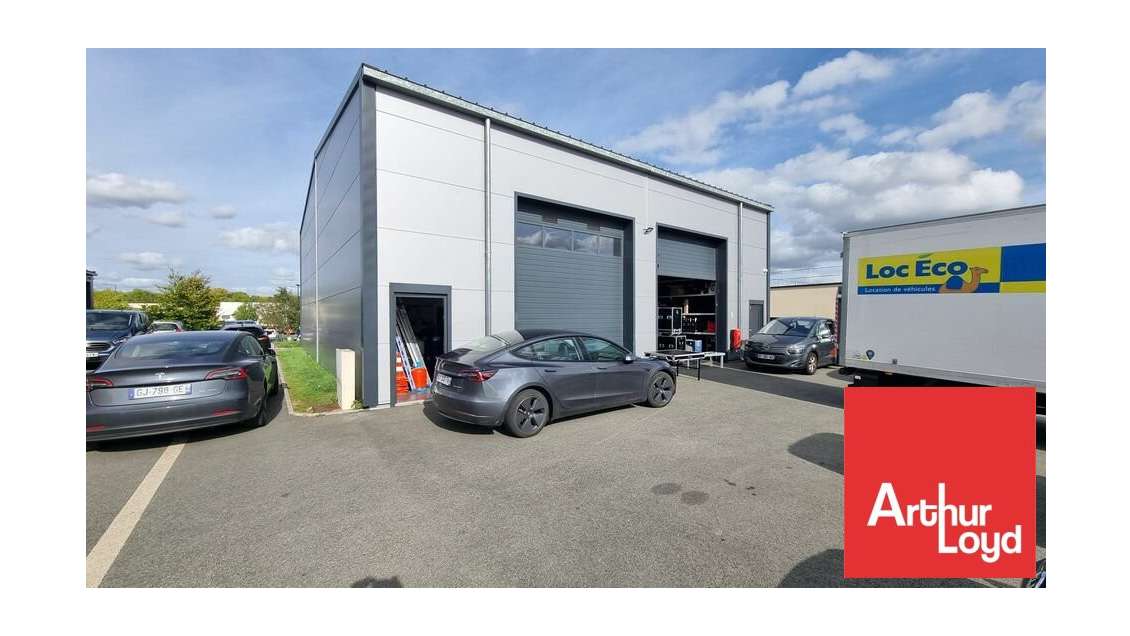 Local 145m² à louer à Poitiers ZAE de Chaumont