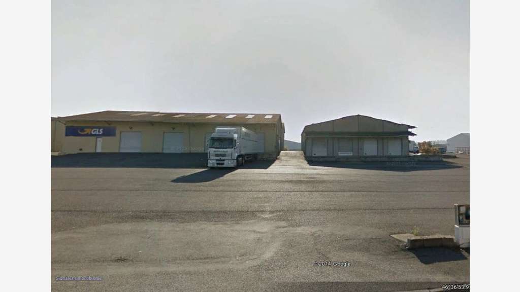 Entrepôts de 1400m² à louer en ZI à Poitiers Nord