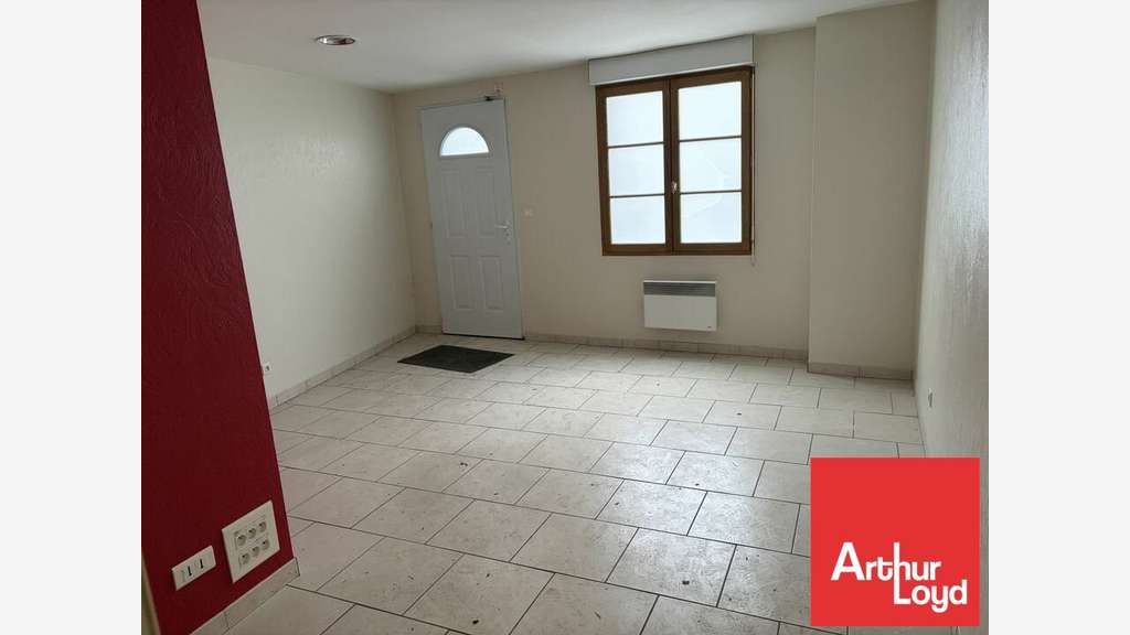 Local d'activité 273m² à louer à Poitiers