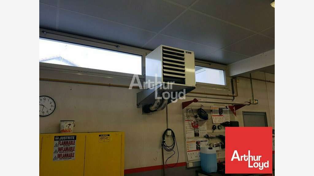 Local activité 525m² à louer Poitiers axe majeur