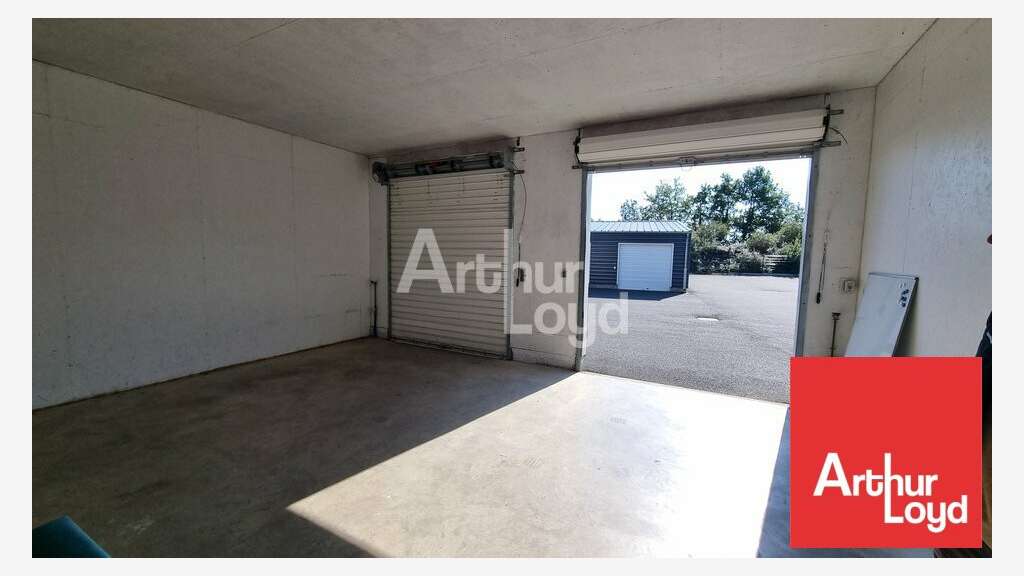 POITIERS - STOCKAGE à louer