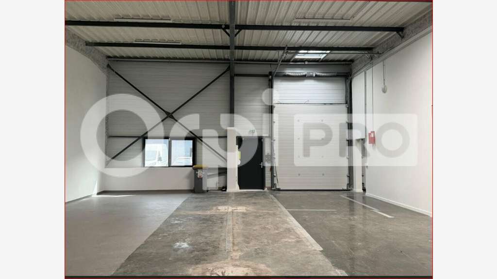 A louer local activité 230m² Limas/Pommier neuf