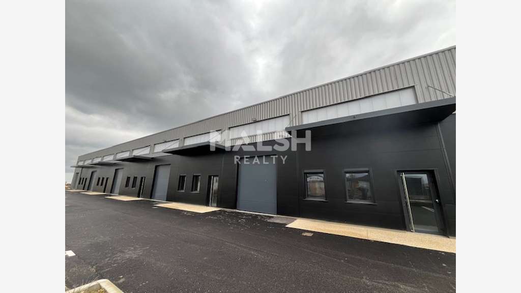 Locaux neufs 2239m² à louer à Pont-de-l'Isère
