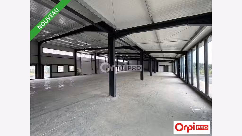 Local d'activité 179m² à louer à Pont-de-l'Isère