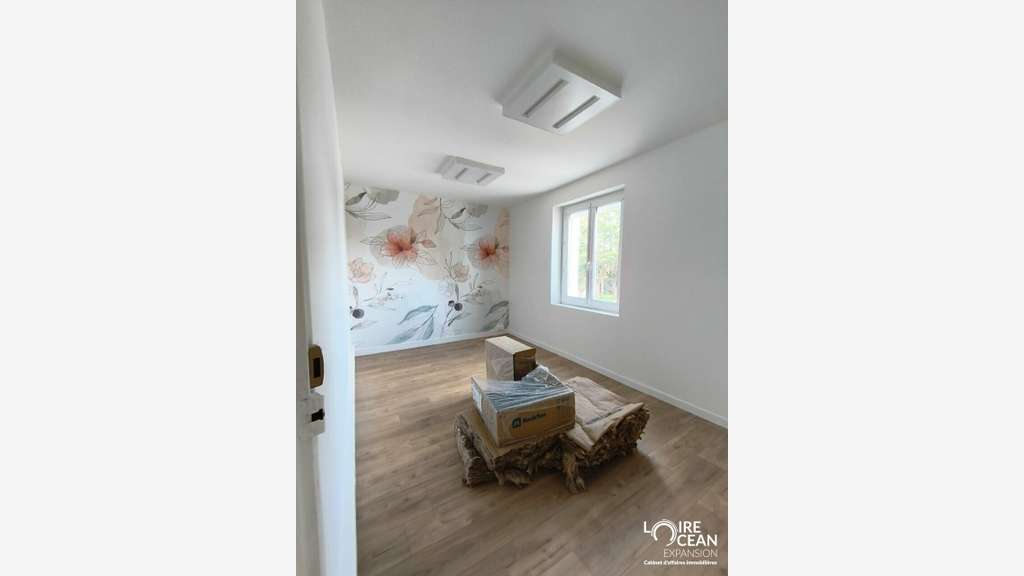 Loue local professionnel 118m² Pont-Saint-Martin