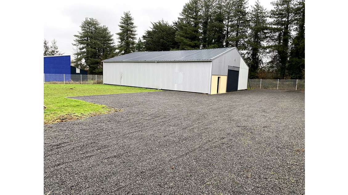 A louer local d'activité neuf 300m² ZA Pontchâteau