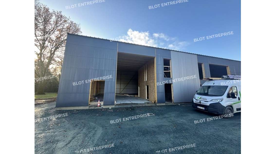 A louer locaux d'activités de 250m² à Pontchâteau