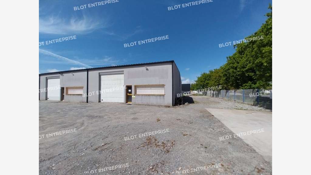 A louer locaux d'activités 300m² à Pontchâteau
