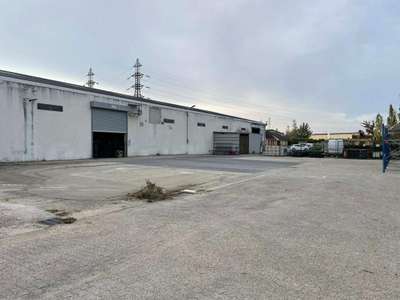 Location Locaux d'activités - Entrepôts à Pontpoint