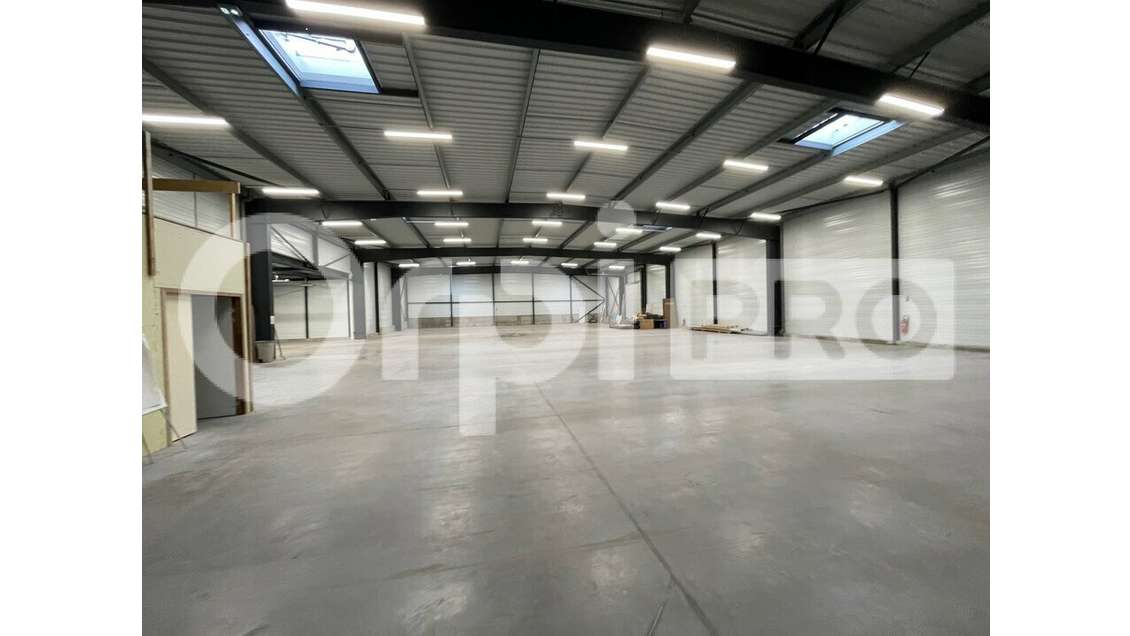 A louer local d'activité 1327m² à Pornichet