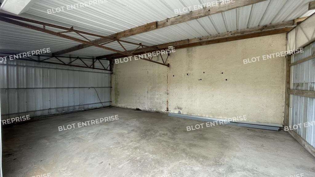 A louer locaux d'activités 270m² à Pornichet