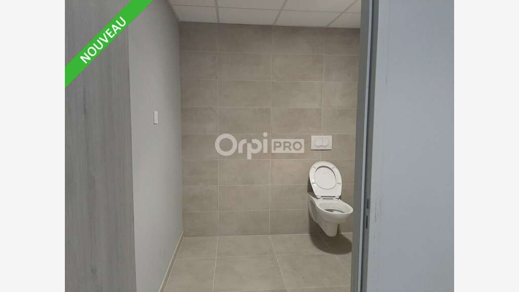 Cellule neuve 253m² à louer à Portes-lès-Valence