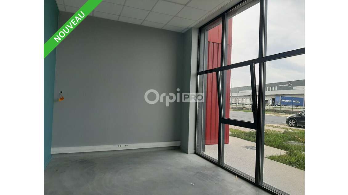 Cellule neuve 253m² à louer à Portes-lès-Valence