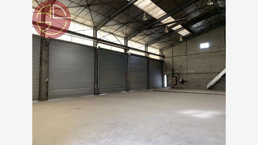 Vente entrepôt sur terrain clos Portet-sur-Garonne