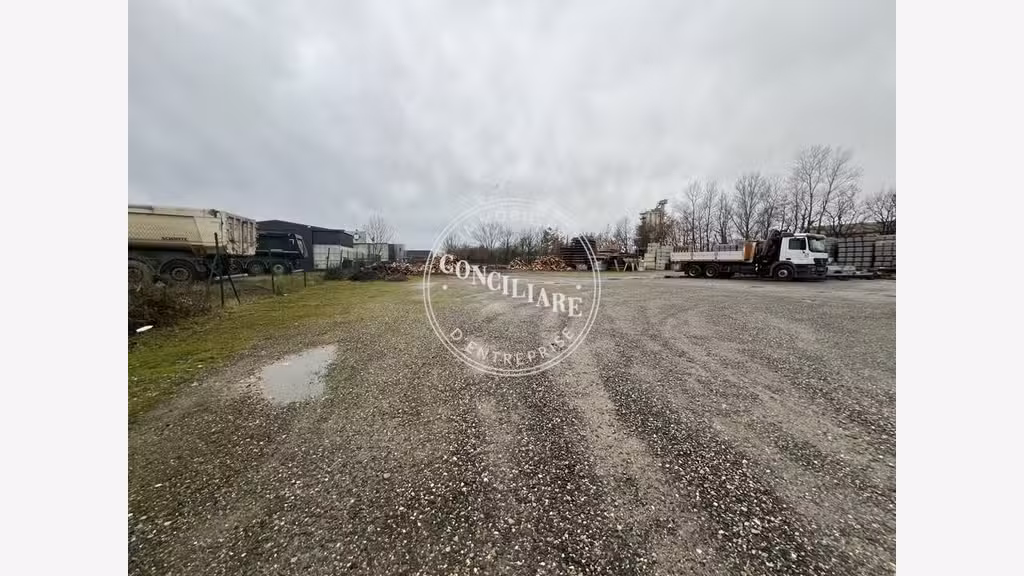 ENTREPOT à louer dans le 31