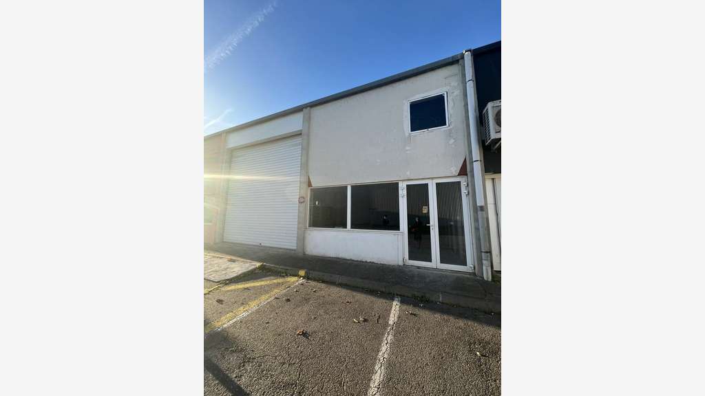 Location entrepôt de 315m² à Portet sur Garonne