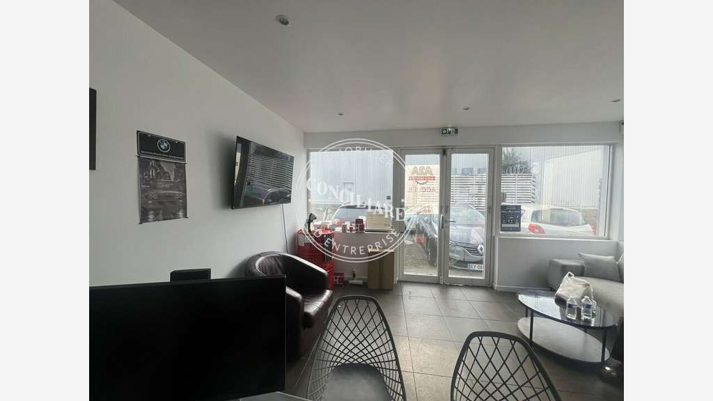 Location entrepôt de 315m² à Portet sur Garonne