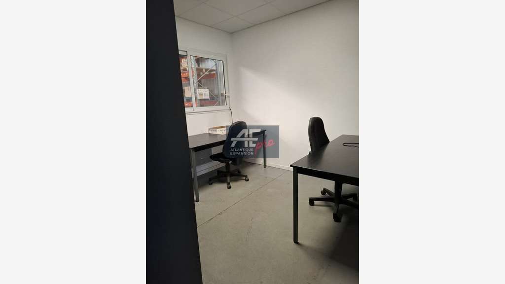 A louer local d'activité 1125m² à Prinquiau