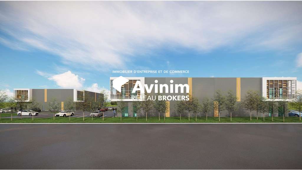 A louer local professionnel de 2 850m² en za Puget