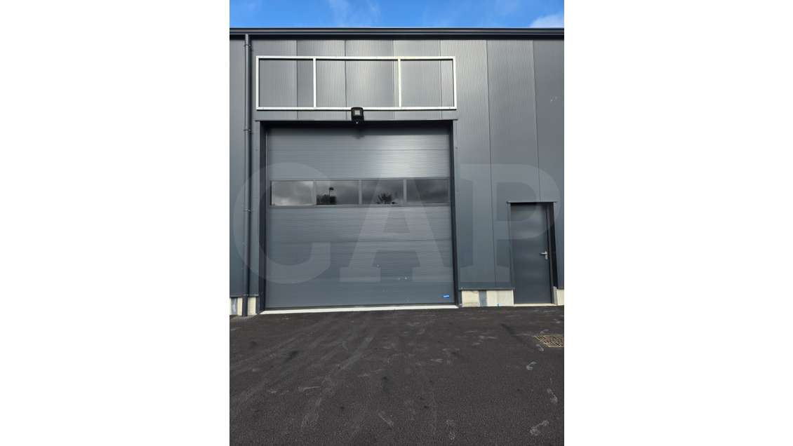 A louer local d'activité 225m² à Quessoy RN12