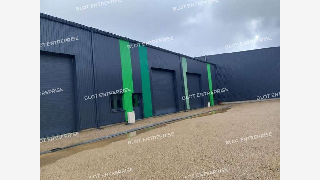 A louer locaux d'activités 137m² à Quimper