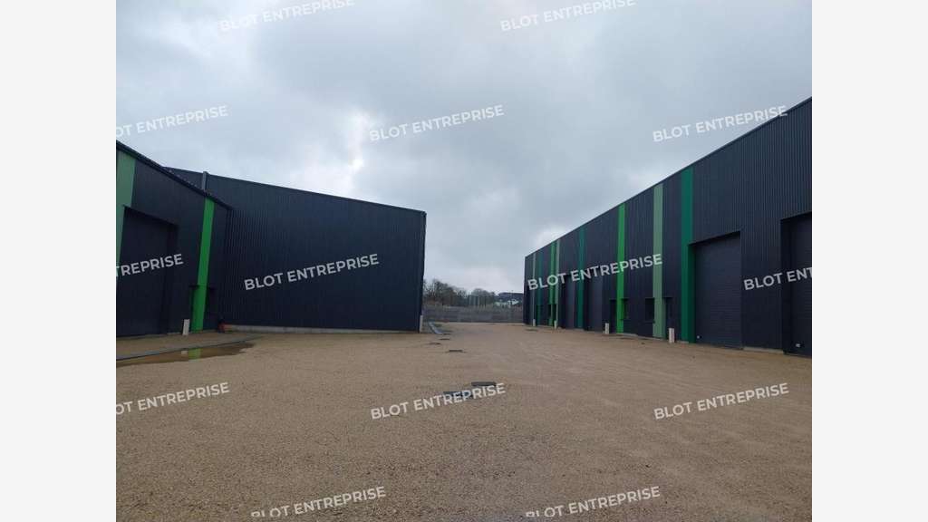 A louer locaux d'activités 137m² à Quimper