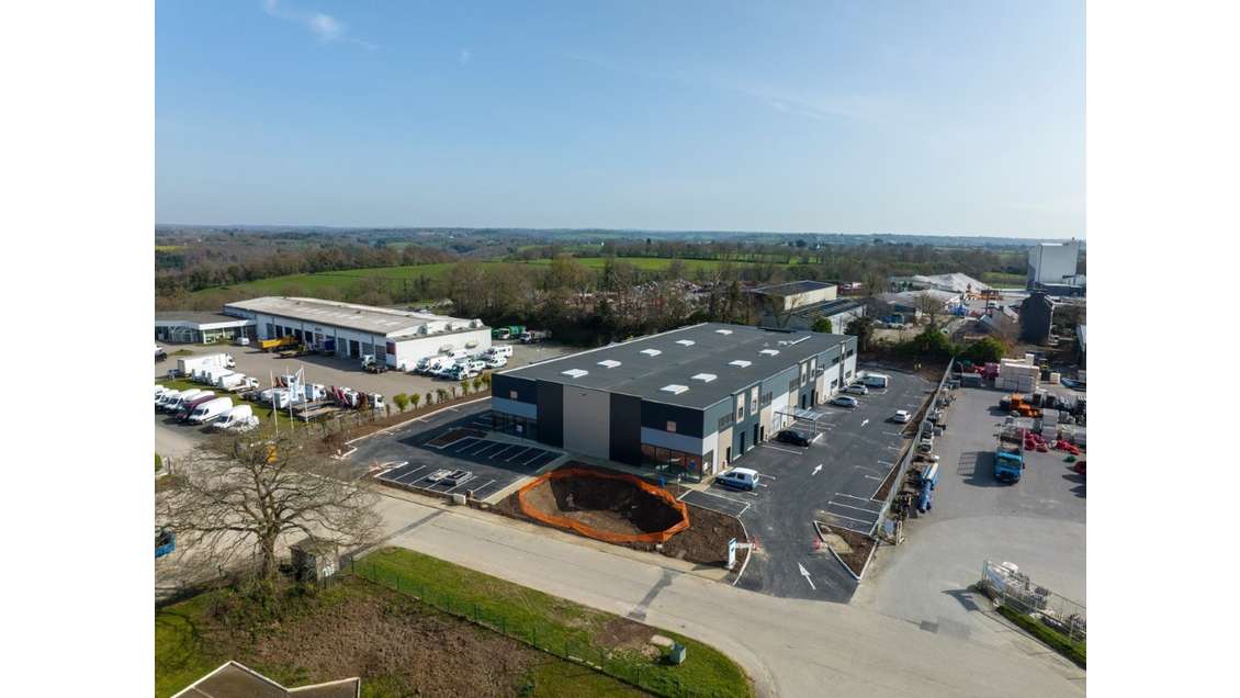 Location local d'activité 337m² près Brest Lorient