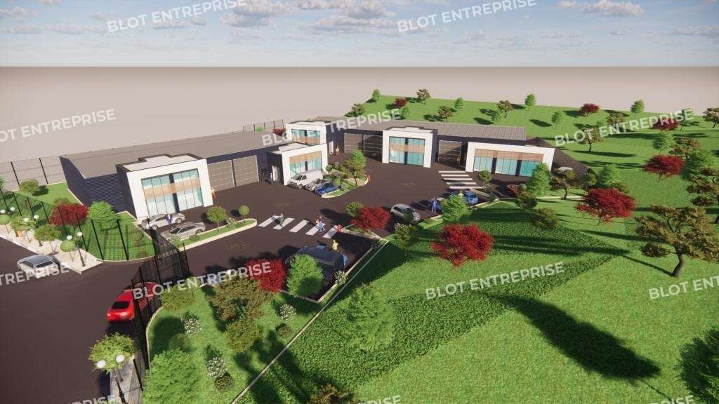 A louer locaux d'activités 259m² Quimper RN165