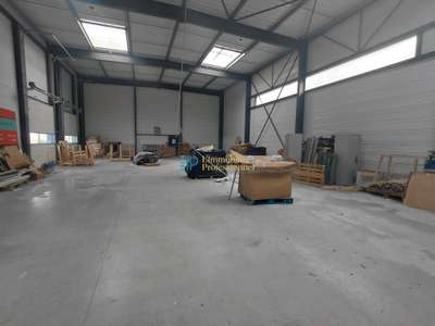 Location Locaux d'activités - Entrepôts à Quimper