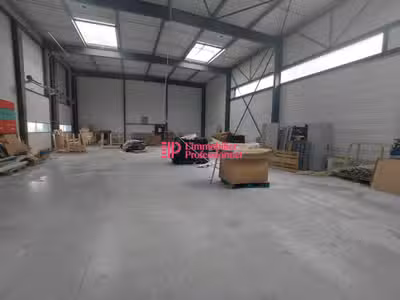 A louer local industriel 860m² sur 3930m² Quimper