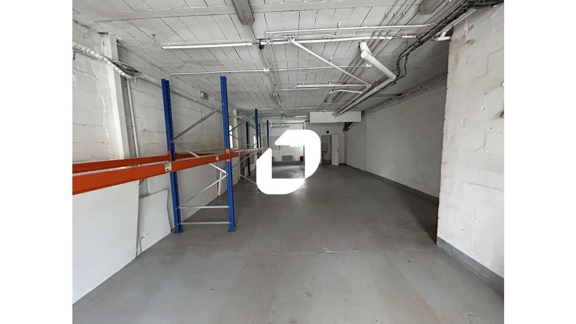 A louer Local d'activité 100m² Quincy sous senart