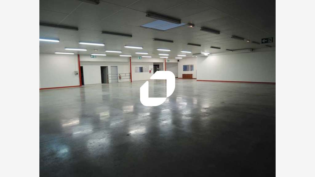 A louer Local d'activité 680m² Quincy voisins