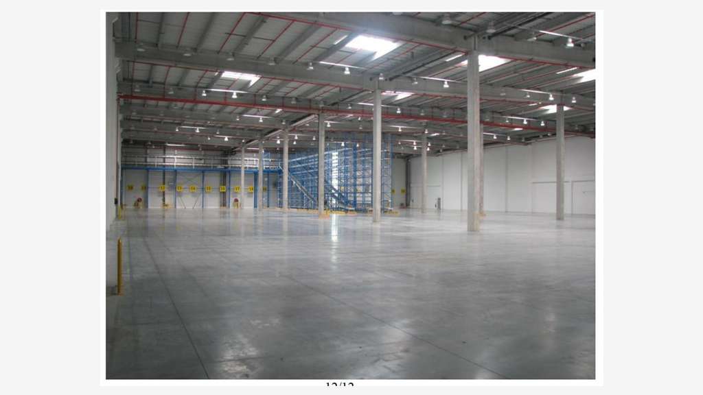À louer – entrepôts à partir de 4 656 m² à Raillen
