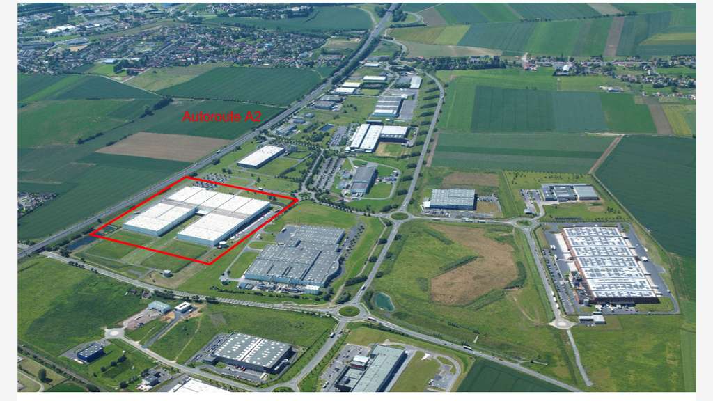 À louer – entrepôts à partir de 4 656 m² à Raillen